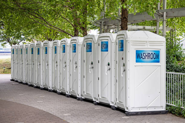 Best Construction site porta potty rental  in Manistee, MI