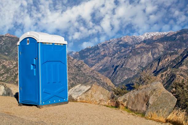Best Porta potty rental near me  in Manistee, MI
