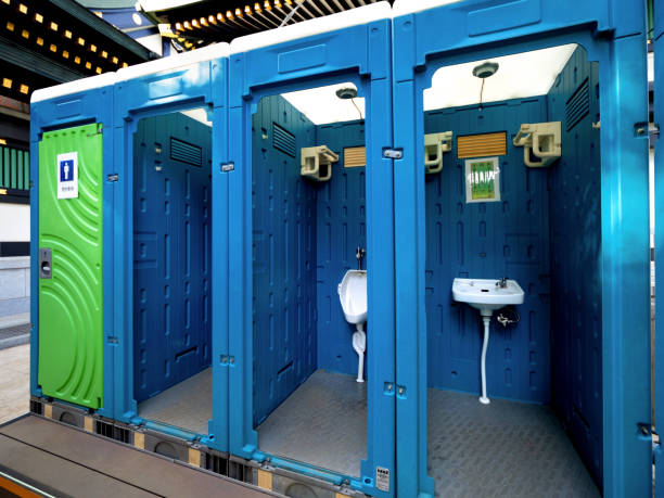 Best Portable toilet rental cost  in Manistee, MI